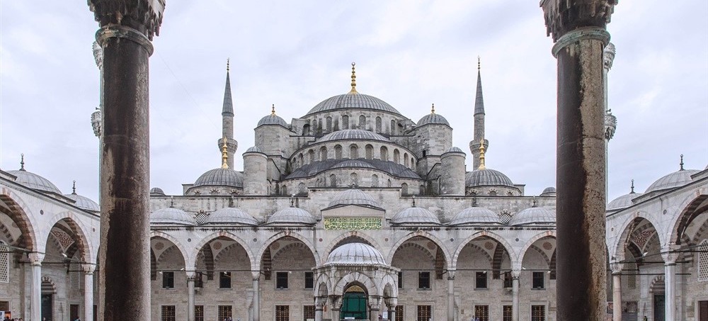sultan ahmed mosque chain